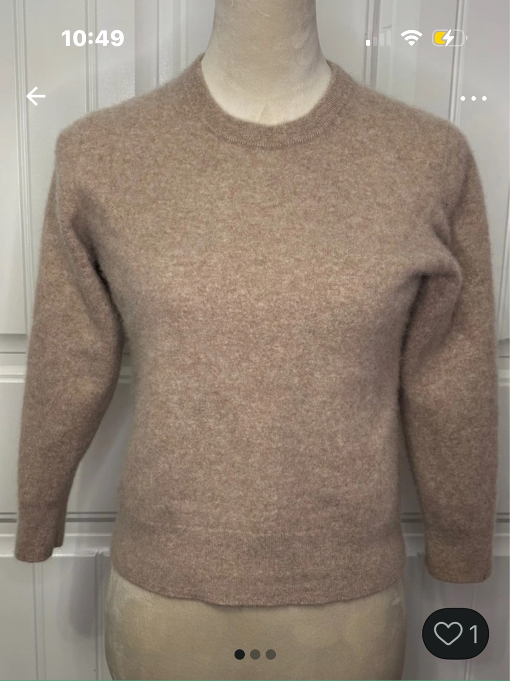 Women's Mongolian cashmere sweater.
SZ L. From Quince
L/ US 12-14 • Good • QUINC